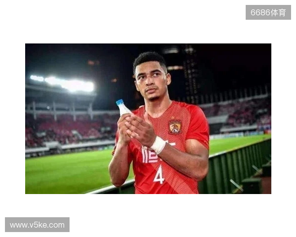 黄希扬：希望在向余望们身上能实现全国球迷的愿望，走向世界杯