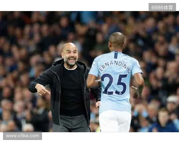 40岁前曼城队长费尔南迪尼奥自宣退役，球员生涯23年赢得30冠